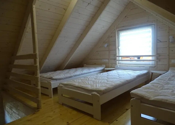 Morelowe Nad Morzem Rusinowo (Slawno)